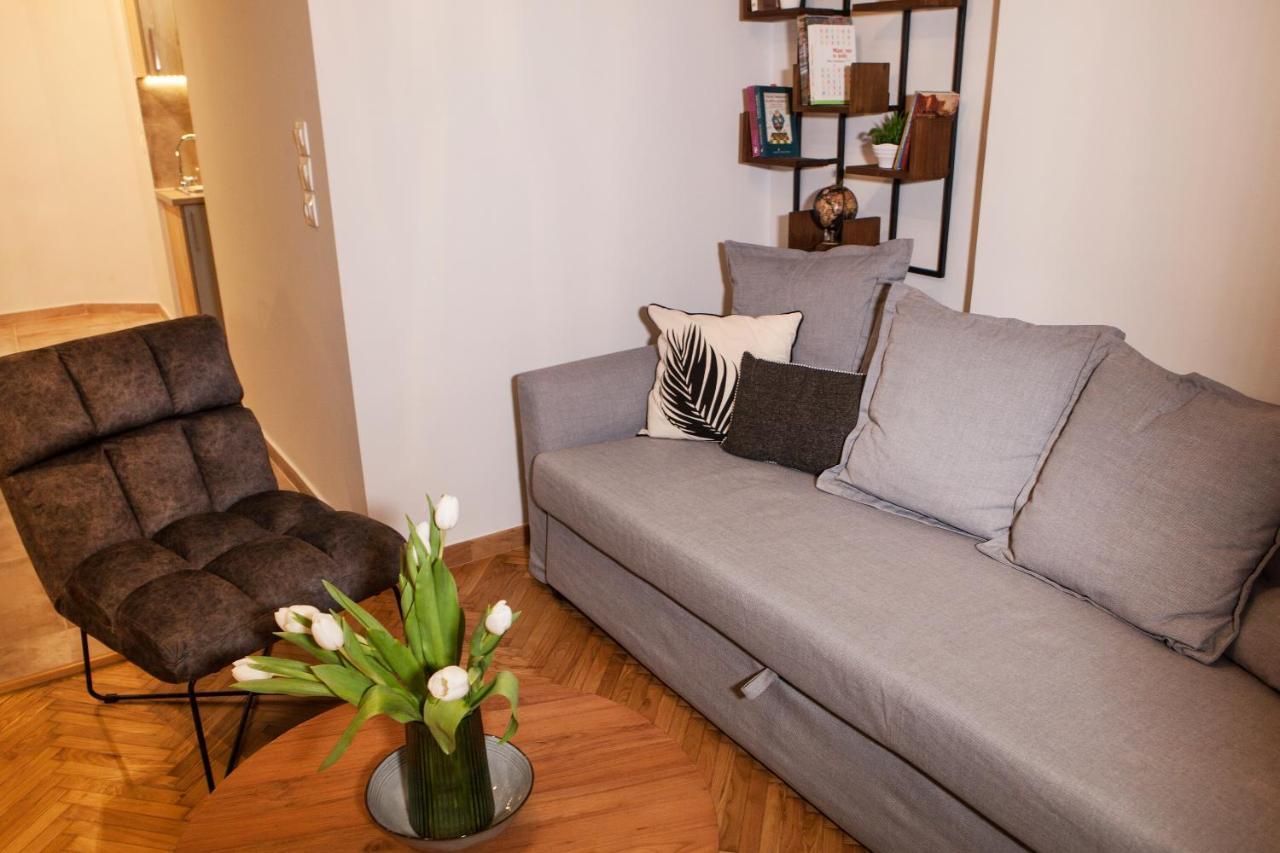 Central Comfy Modern Flat 2 Bedrooms 2 Bathrooms Атина Екстериор снимка